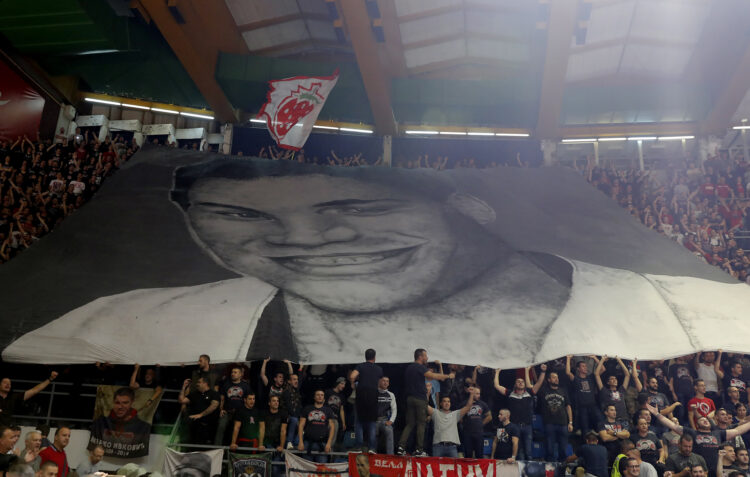 Crvena zvezda je osudila smanjenje zatvorske kazne ubici Marka Ivkovića