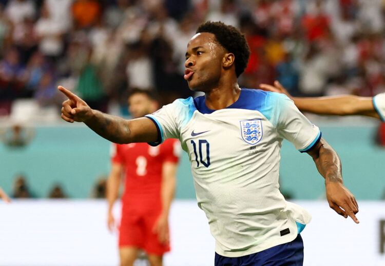 Sterling se vratio u Katar: Sautgejt ima na raspolaganju sve igrače