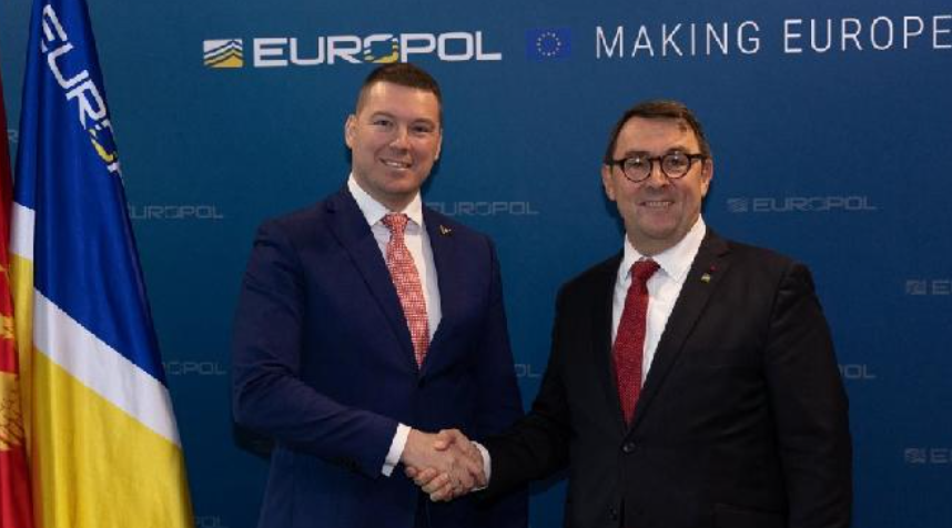 Adžić u Europolu: Policija ulaže napore da bude kredibilan partner