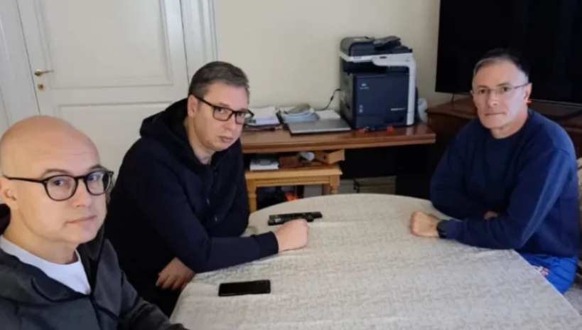 Zbog tenzija na Kosovu, Vučić se sastao sa Vučevićem i Mojsilovićem: Poručili da nema predaje!