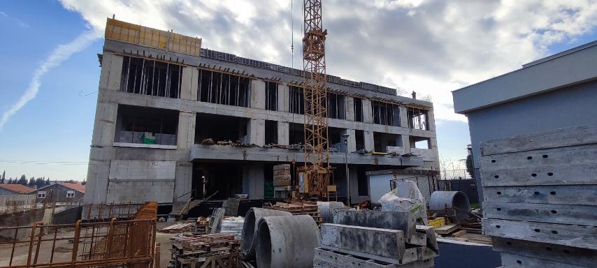 Šćekić obišao gradilišta buduće Klinike za mentalno zdravlje i Operativnog centar za vanredne situacije