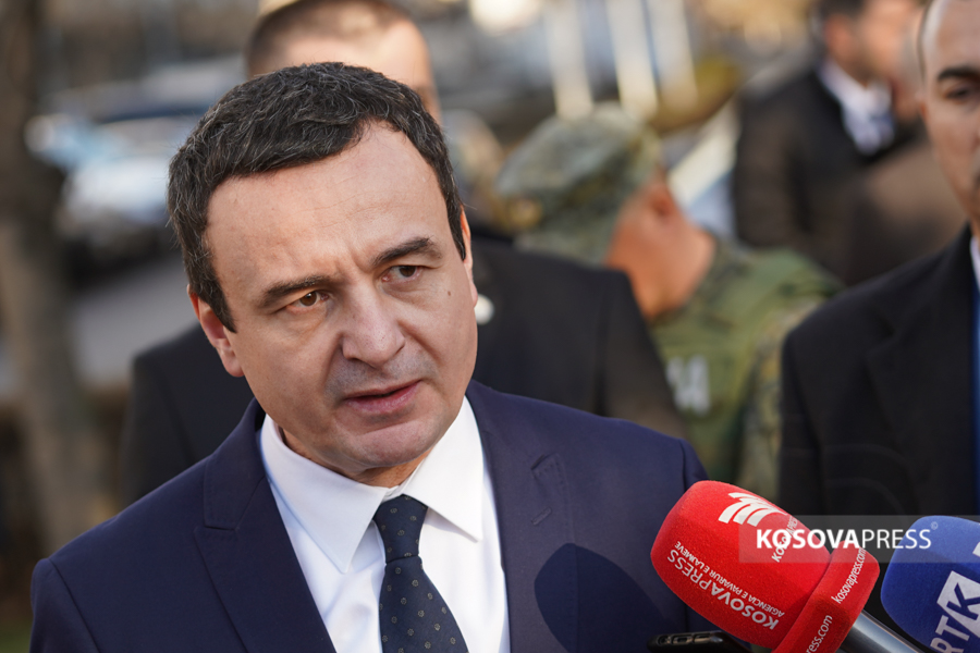 Kurti pisao KFOR-u i EULEKS-u: „Ako ne planirate da uklonite barikade, Priština ima detaljan plan za to“