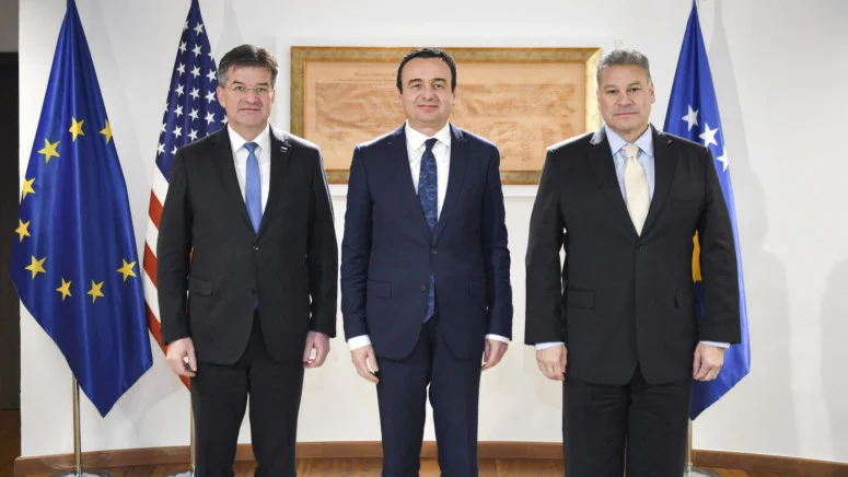 Vlada tzv. Kosova saopštila da je Kurti sa Lajčakom i Eskobarom dogovorio uklanjanje barikada