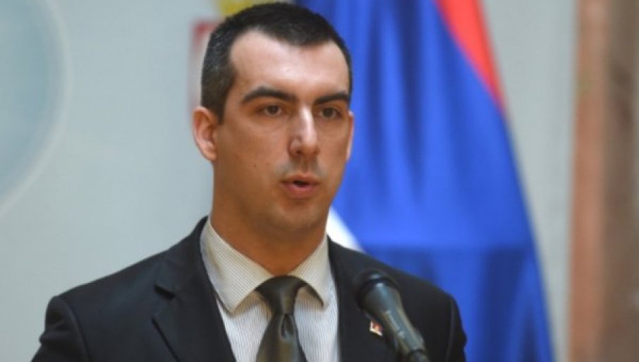Orlić: Osuđujem kukavički napad na Milana Kneževića, kukavicama će tragovi dovijeka da smrde nečovještvom