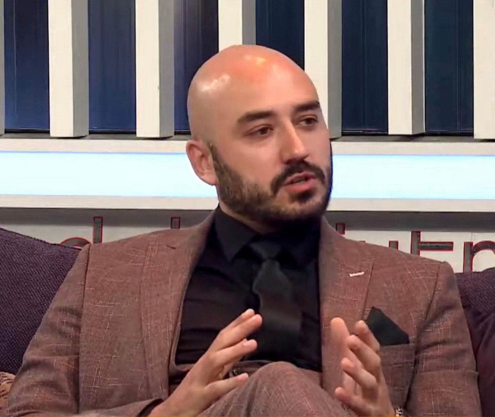 Radonjić: Eksplozivne naprave u dvorištu Predraga Spasojevića su pokazatelj nesposobnosti Uprave policije da pruži adekvatnu zaštitu