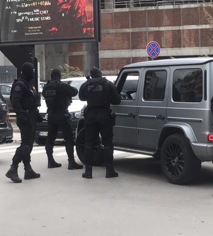 U jutrošnjoj akciji u Budvi: Uhapšene dvije osobe!