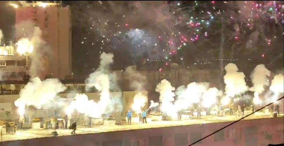 (VIDEO) Pogledajte vatromet u Bastonu u čast rođenja mitropolita Amfilohija!
