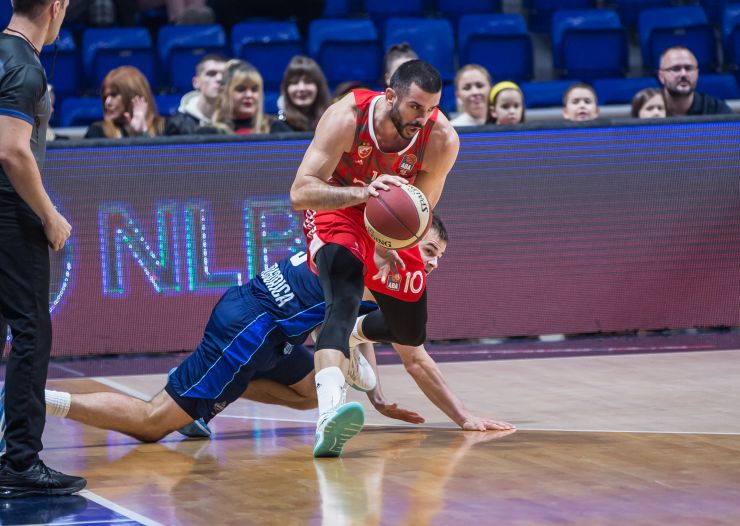 Crvena zvezda se u Splitu vraća na pravi kolosijek nakon poraza od Barselone