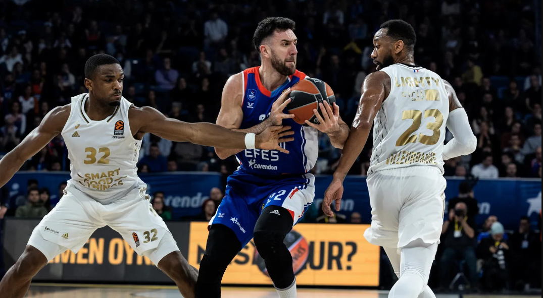 Micić sam nosio Efes i dočekao pomoć Klajburna u „lomljenju“ Asvela