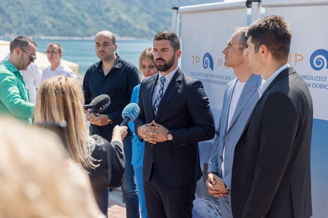 Ukinuta Jovanićeva privremena mjera: Vlada da Luku Budva da na korišćenje Opštini