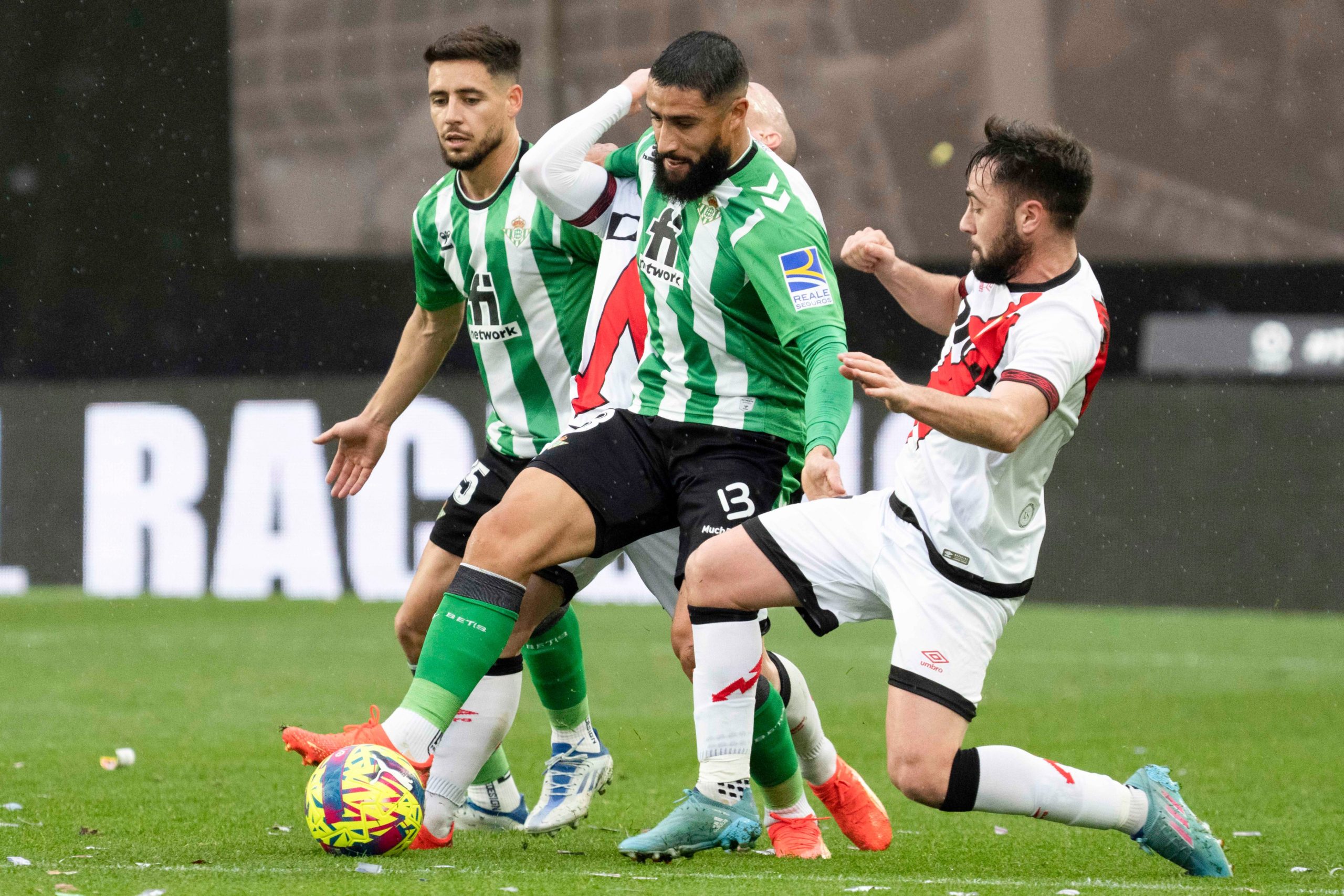 Betis utišao Valjekas: Majstorija Palasona uništena zbog VAR-a
