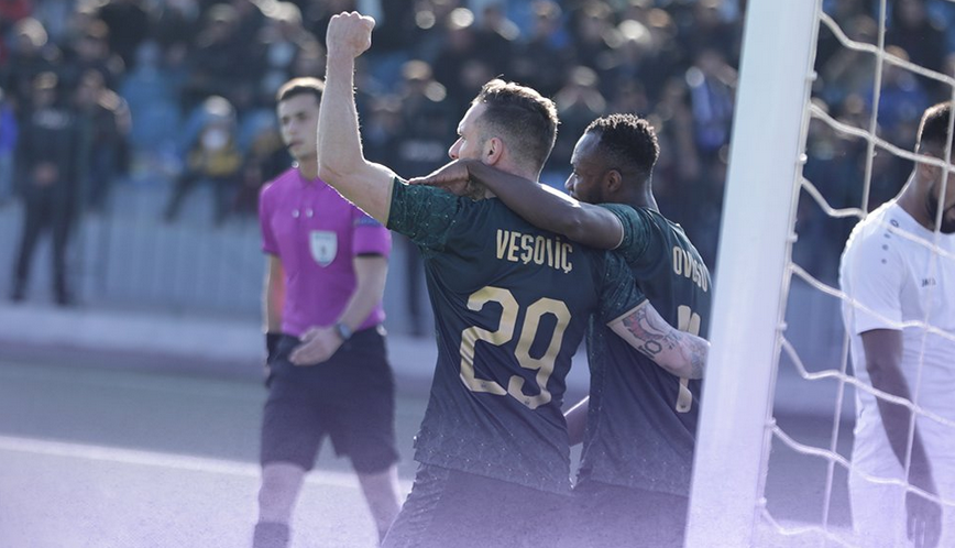 Vešović produžio ugovor sa Karabagom