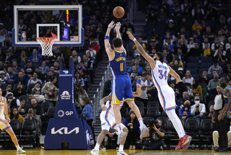 NBA: Nestvarni Klej ubacio 12 trojki, Dalas pobjeđuje i bez Luke