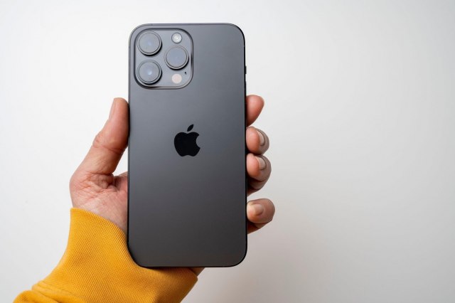 Apple sledeće godine predstavlja najskuplji iPhone do sada