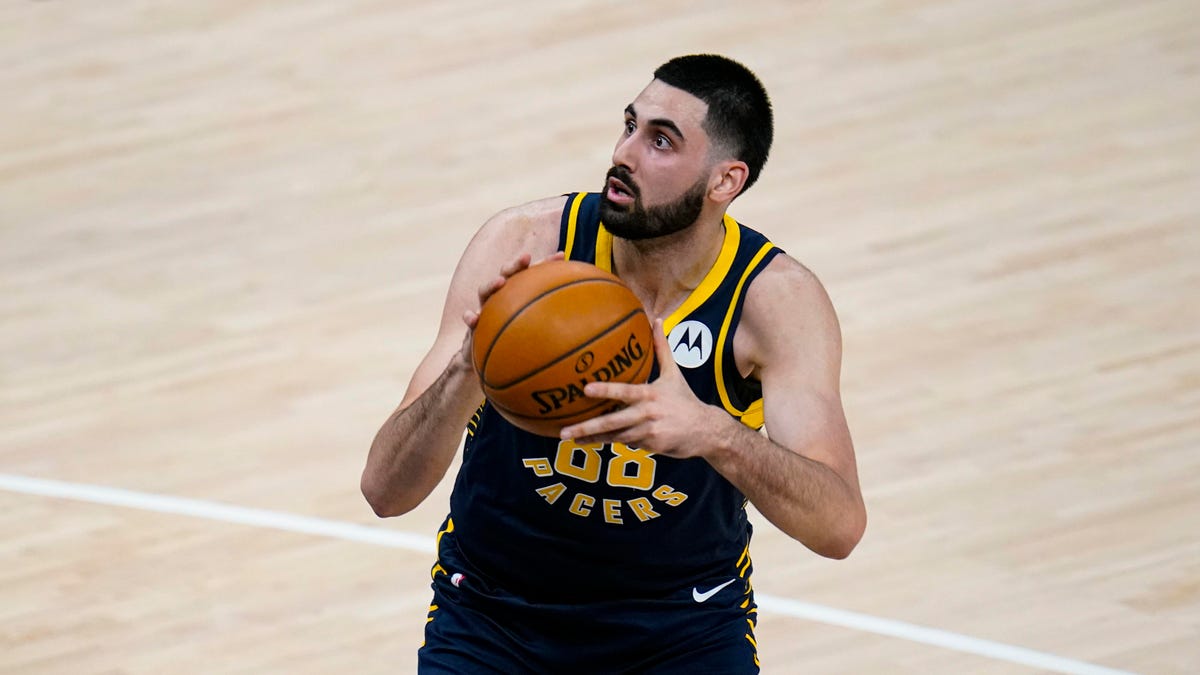 Bivši centar Budućnosti NBA karijeru nastavlja u nekadašnjem Vučevićevom klubu