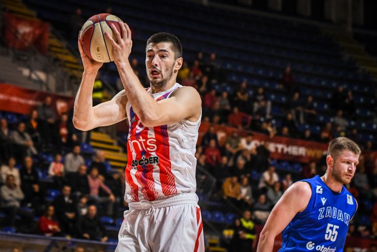 Zvezda kod tima koji im je nanio jedini poraz, „Valjak“ ispred sebe ima Borac