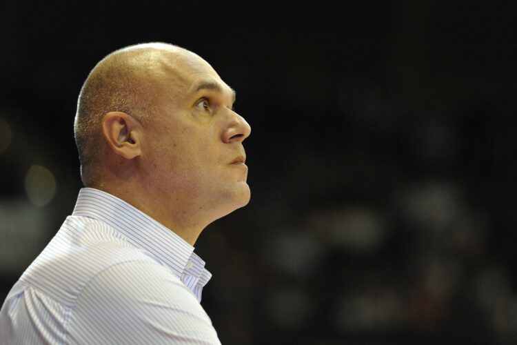 Valter De Rafaele poslije 13 godina dobio otkaz: Mijenja ga Spahija