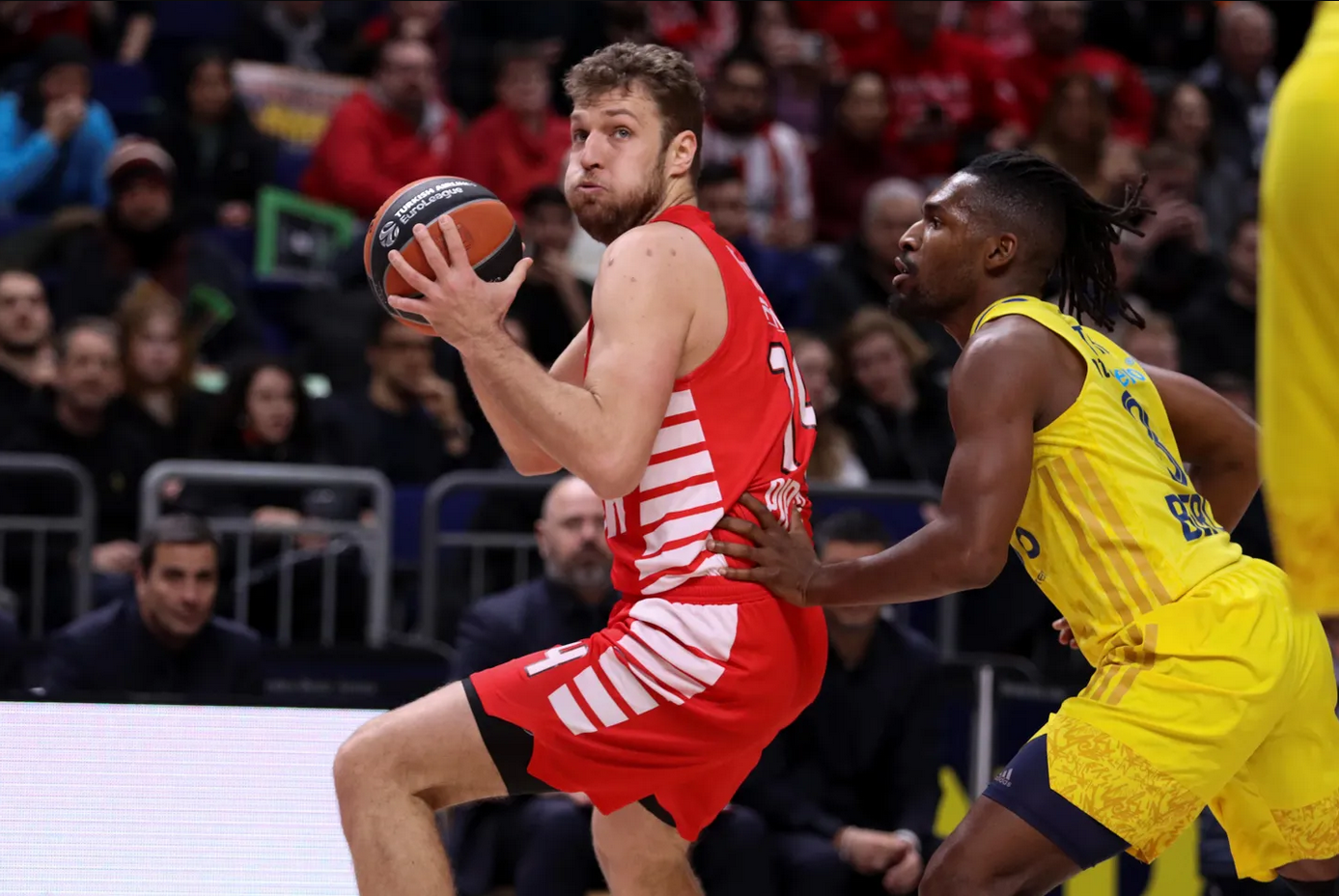Bugarinova sezona: Vezenkov peti put MVP kola u Evroligi