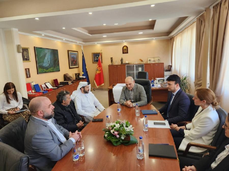 Božović ugostio investitore iz UAE i Njemačke: Razmatrana izgradnja bolnice u Budvi