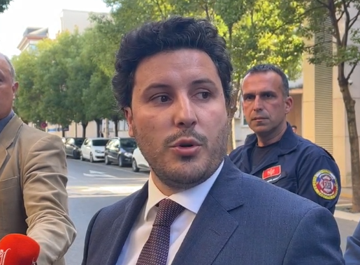 Abazović: Da je Crna Gora umjesto tajkuna upravljala prevozom, sada bismo imali najsavremenije trajekte