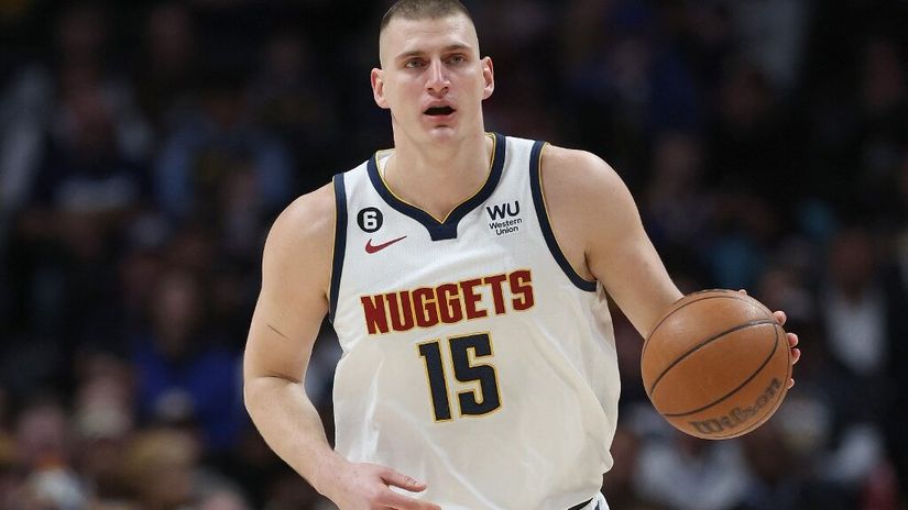 Jokić stao na 15 poena, Denver pao u Memfisu