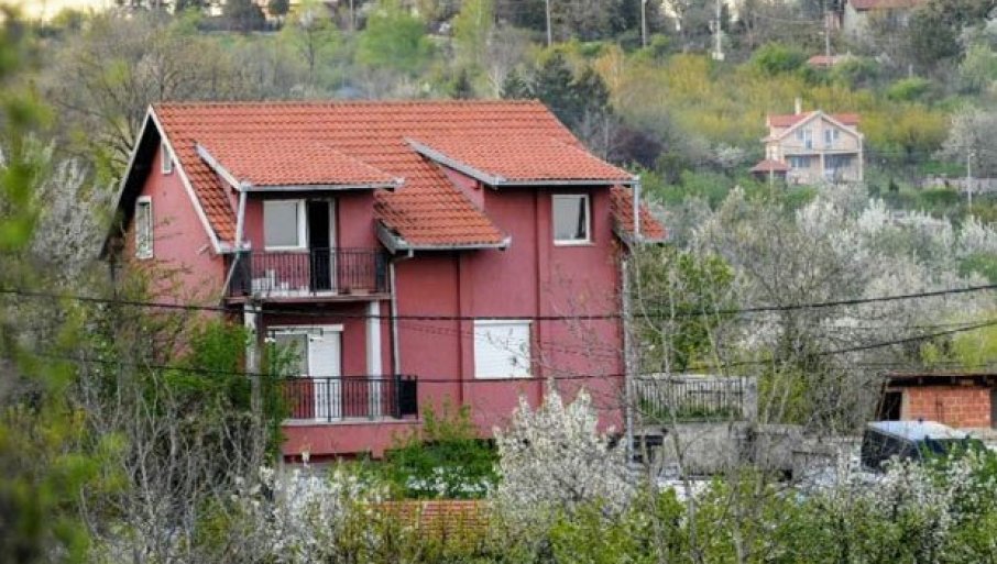 „Vlasnik kuće u Ripoteku dobio stan od Zvicera, Belivuka i Miljkovića“