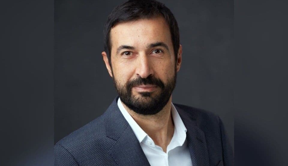 Avijatičar Saša i konzul Nevenka