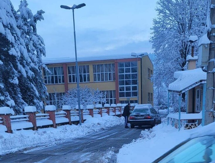 Zbog snijega danas nema nastave u pljevaljskim osnovnim školama
