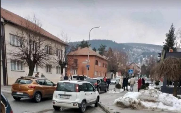 U saobraćajnoj nezgodi u Pljevljima povrijeđen pješak