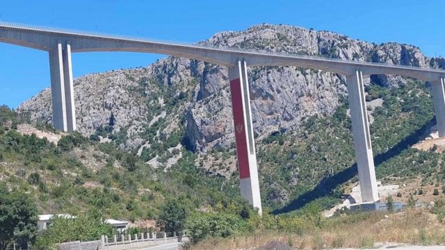 „Fajnenšel tajms“: Izgradnja crnogorskog auto-puta opterećena optužbama za korupciju