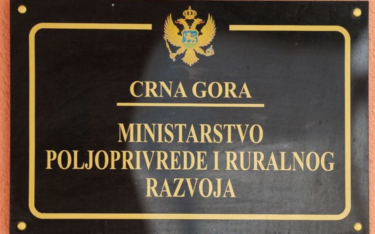 Ministarstvo poljoprivrede, šumarstva i vooprivrede dodjeljuje četiri miliona evra podrške za investicije u ribolovne plovne objekte i opremu