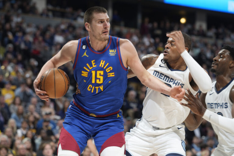 NBA: Denveru derbi Zapada, Jokiću 101. tripl dabl!