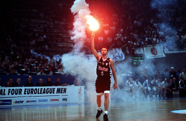 Danilović opet u Bolonji, gledaće klasik Virtusa i Partizana