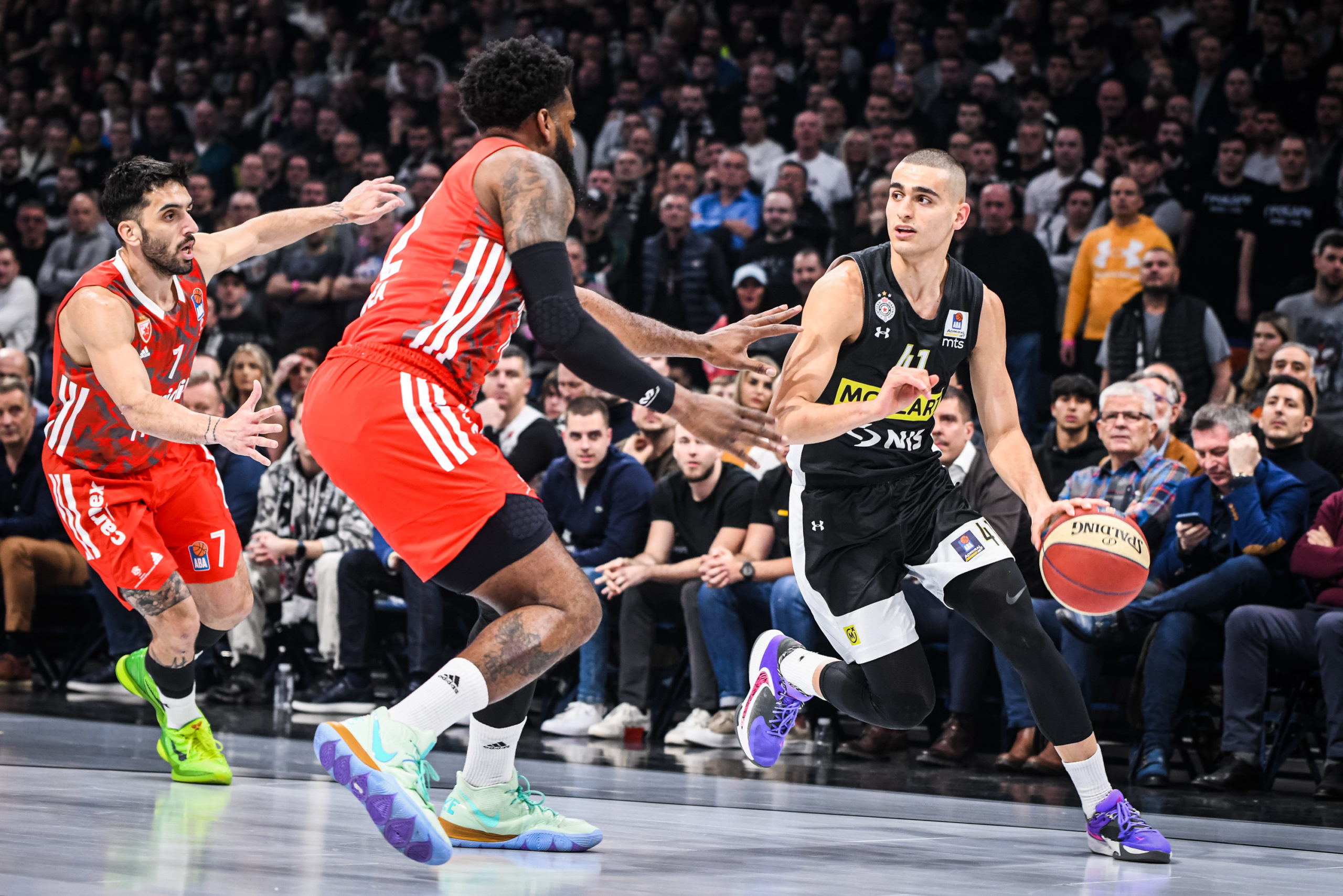 Partizan od minus 20 do pobjede u vječitom derbiju