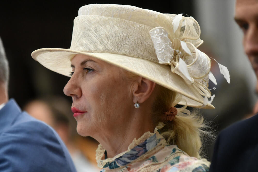 „Valjaće joj“: Milova sestra poklonila poslovni prostor od skoro 160 kvadrata ćerki Emini