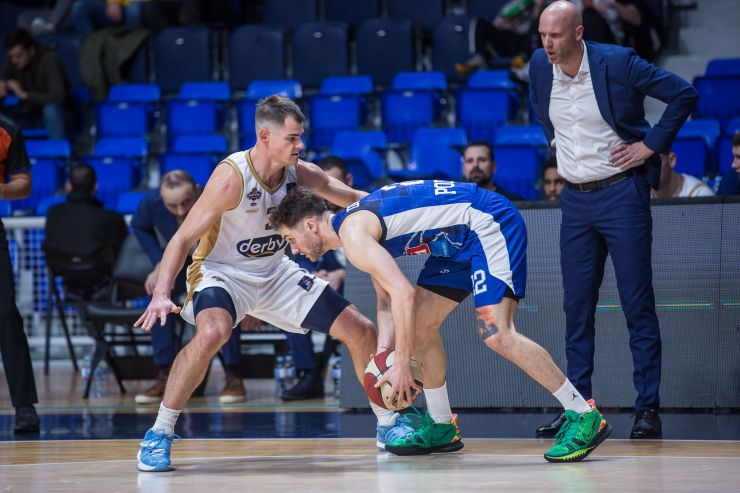 Budućnost nakon evropskog brodoloma igra gradski derbi
