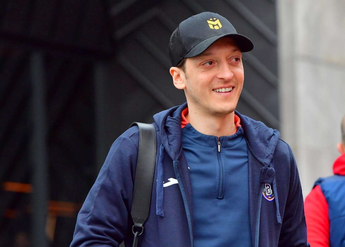 Mestut Ozil završio igračku karijeru