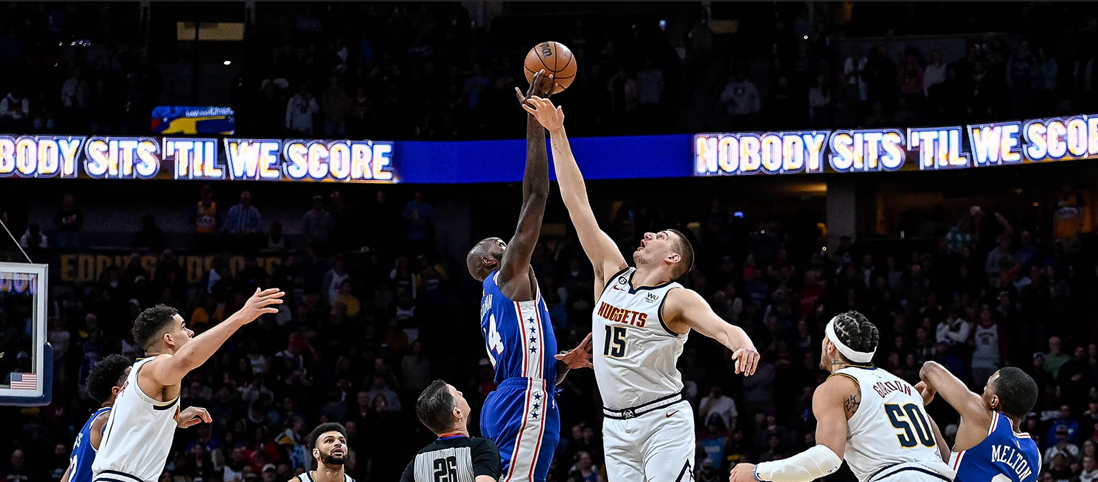 Jokić tek treći košarkaš koji je uspio da u jednoj sezoni NBA ubilježi minimum 10 utakmica sa više od 20 poena, 15 skokova i 10 asistencija