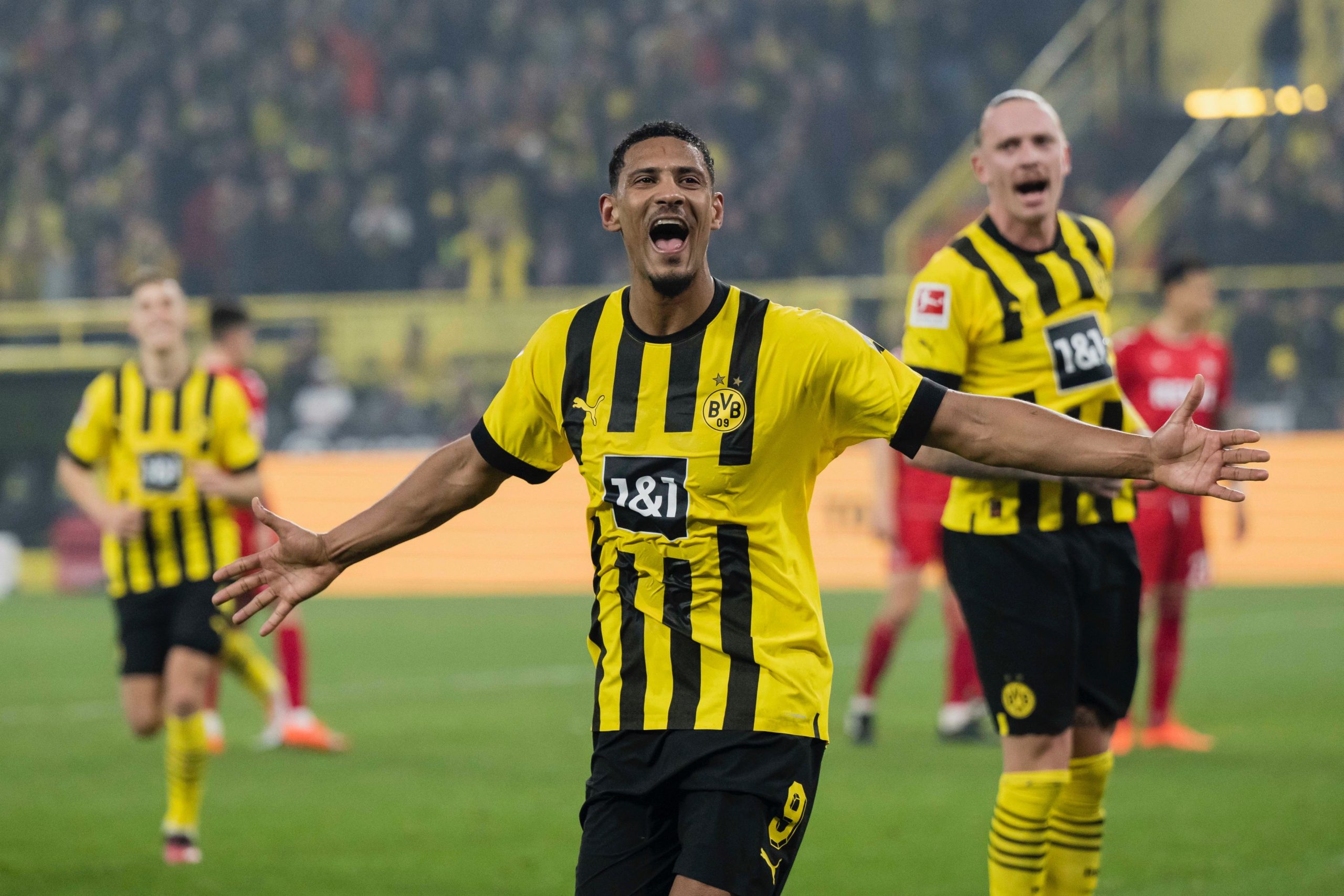 Dortmund se šesticom popeo na vrh Bundeslige