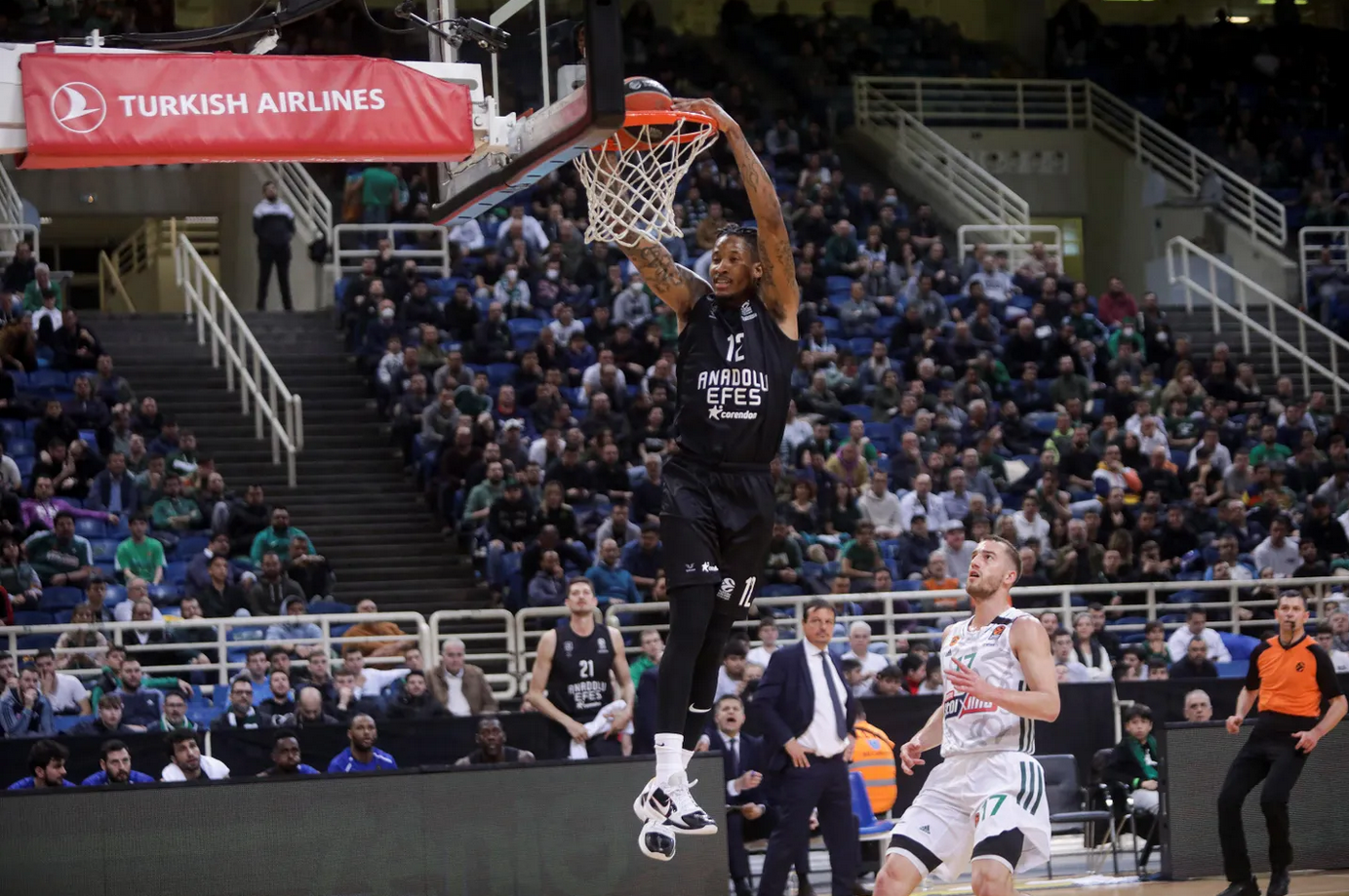 Kada nema Vase tu je Vil: Klajburn MVP 26. kola Evrolige
