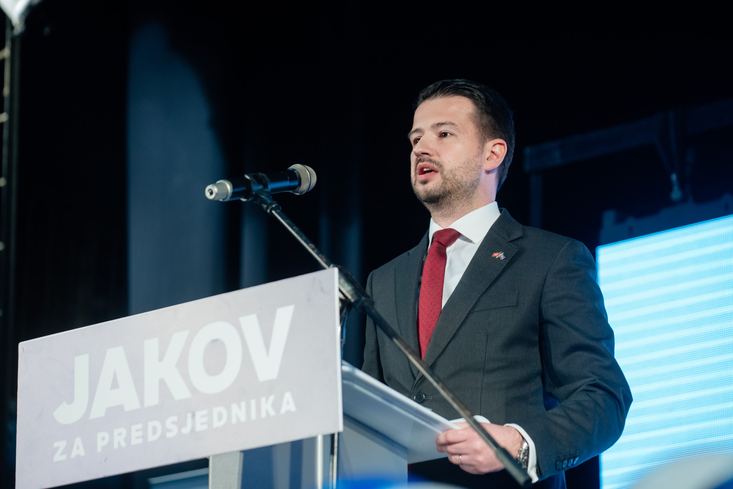 JAKOVE MILATOVIĆU, DRUGI IZBORNI KRUG JE I TVOJ PRVI PREDSJEDNIČKI  MANDAT. SA SREĆOM!