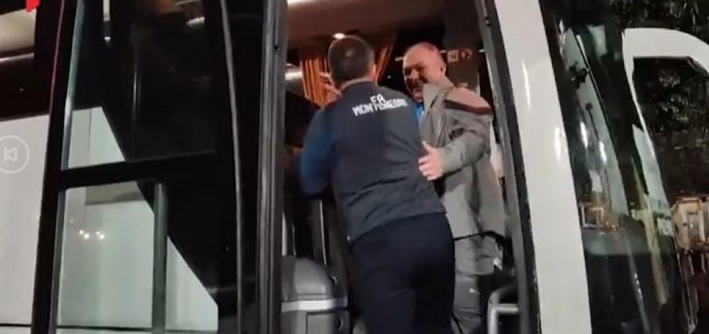 Radulović ljut na sudiju ali ne na Srbe: Mijo pokazao manire i otišao u autobus „orlova“ da čestita