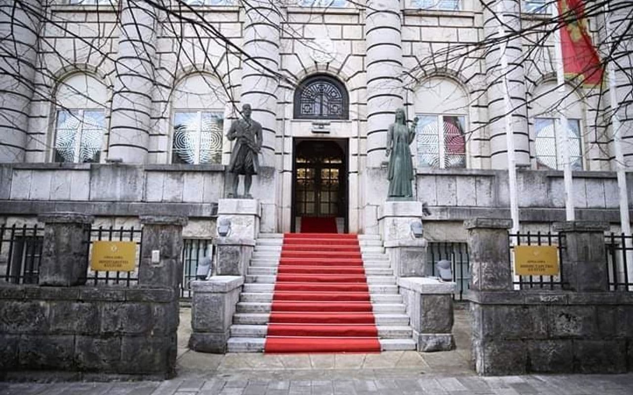 Ministarstvo kulture odbacuje navode Damjanović: Rješenje o razrješenju donijeto u skladu sa zakonom