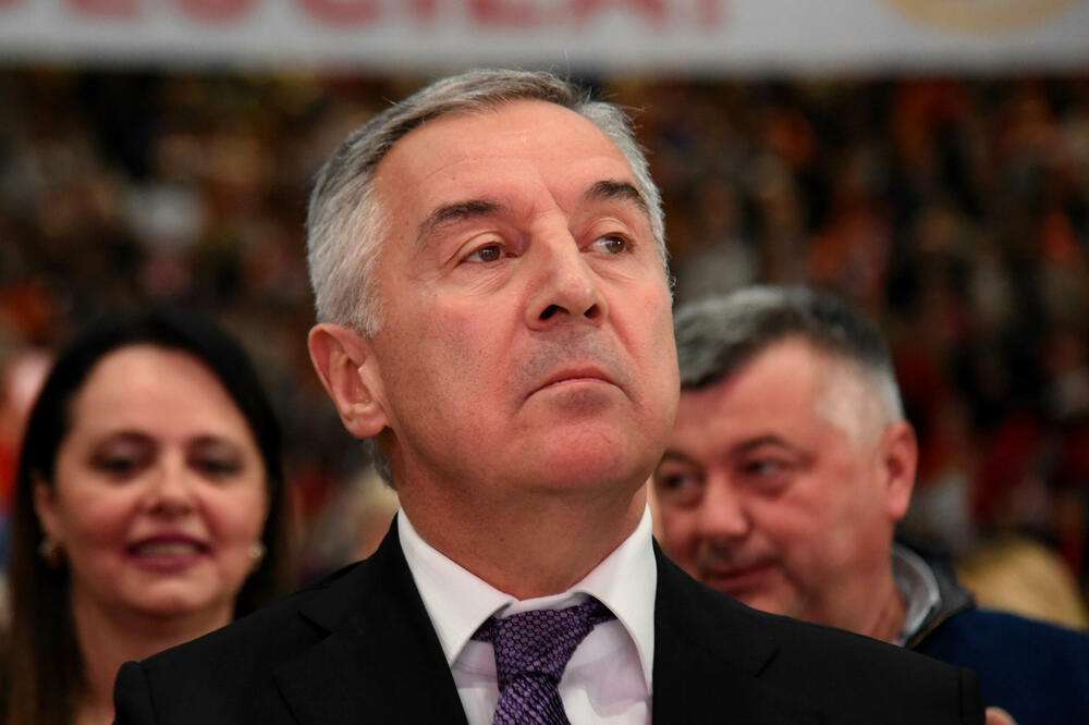 Advokatica lidera DPS-a: „Odluka o rušenju Đukanovićevih objekata pravno nasilje“