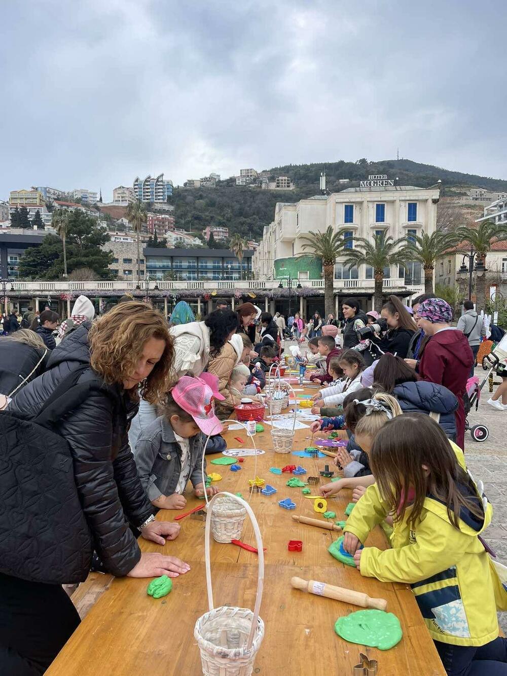 Budva: Dječja manifestacija „Od Uskrsa do Vaskrsa”