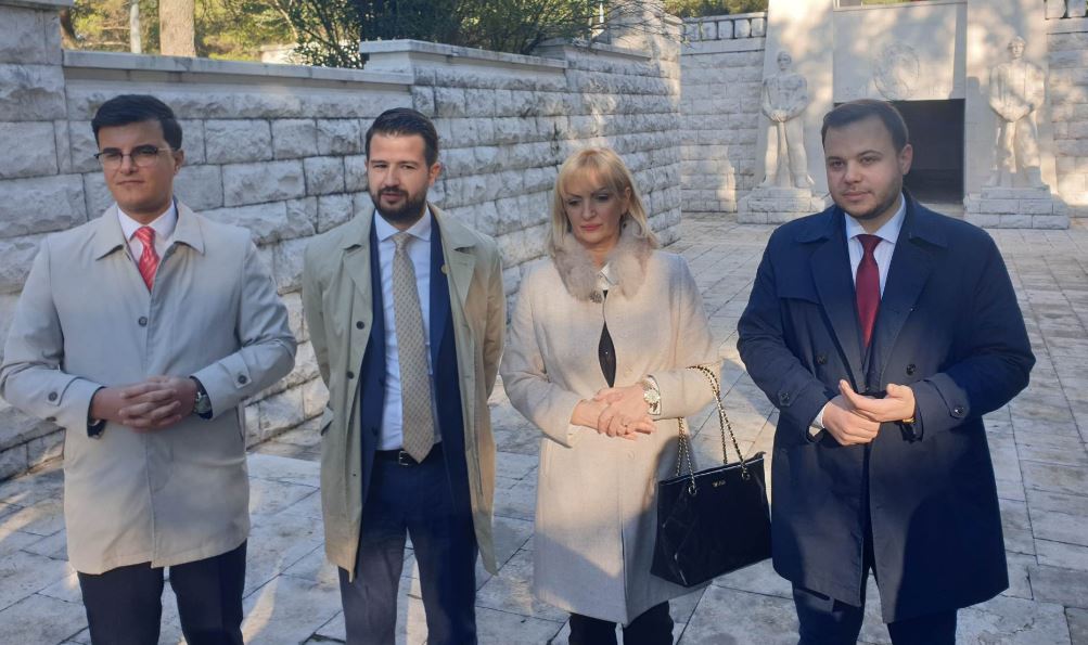 Raspodjela funkcija u Podgorici: Evropi sad Parking servis i Gradsko, DF-u Putevi i Agencija za izgradnju
