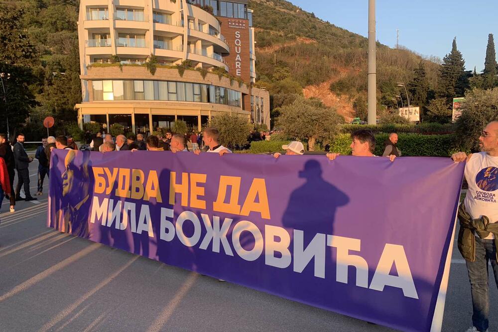 Protest građana: Budva je uz Mila Božovića! (VIDEO)