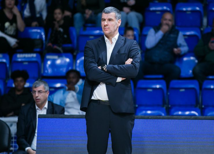 „Plavi” ostali bez trenera pred plej-of: Jovanoviću presudio poraz od sugrađana