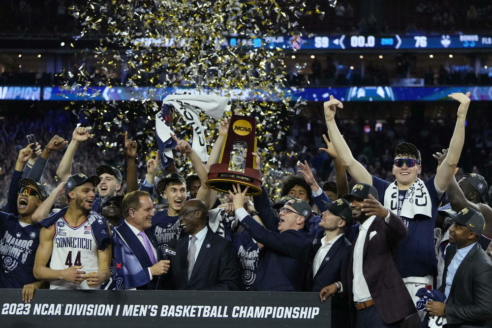 NCAA: Peta titula Konektikata