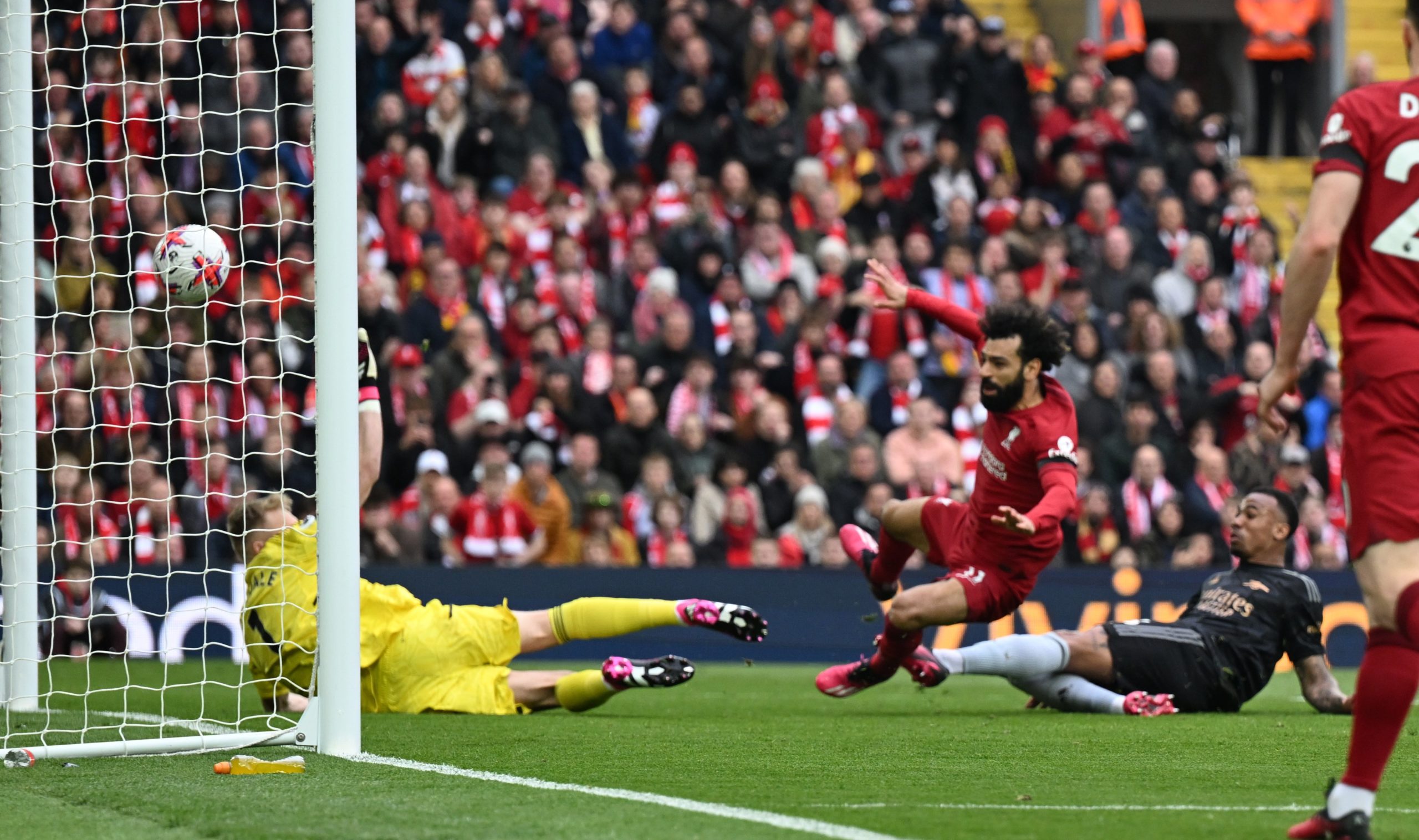 Arsenal na Enfildu prokockao dva gola prednosti!